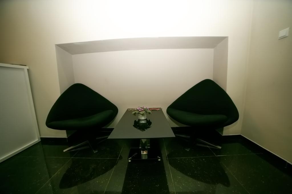 Hotel Cristal Palace Тбилиси Экстерьер фото